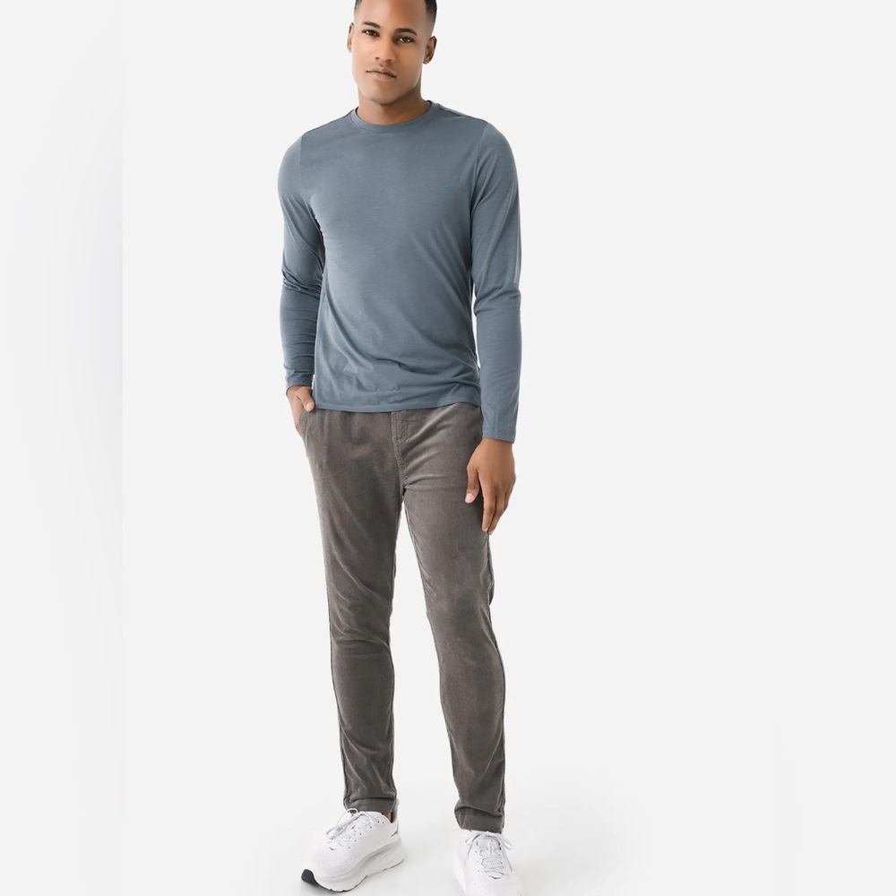 Vuori Men’s Optimist Corduroy Pants size M